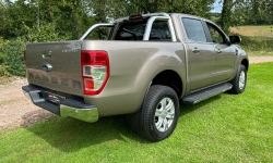 Ford Ranger 2.0 EcoBlue Limited Double Cab Pickup Auto (50)
